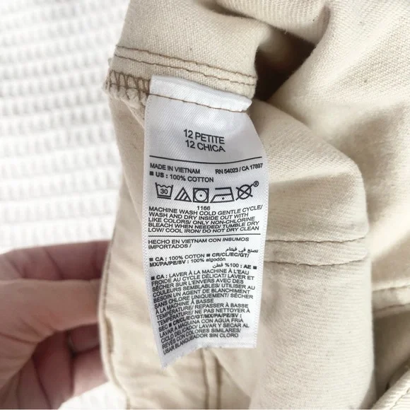 Old Navy Cream High-Rise Straight Cargo Jeans 12P - Picture 4 of 8